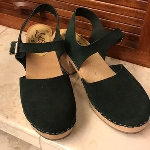 Lotta’s from Stockholm green suede clogs